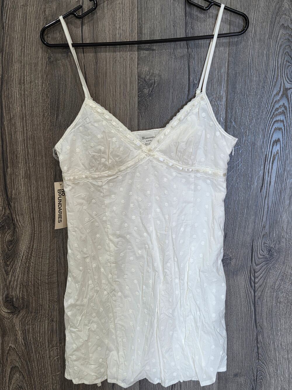 No Boundaries White Cotton Triangle A-Line Mini Dress Size M Juniors
